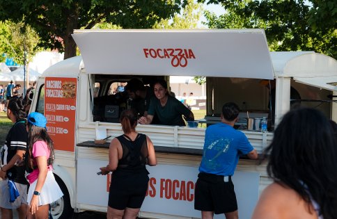 Lanoct_foodtrucks